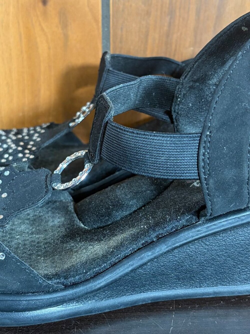 Skechers Sandals Women Sz 10 Black Cali Rumblers Queen B Bling Wedge Slingback - Picture 2 of 9
